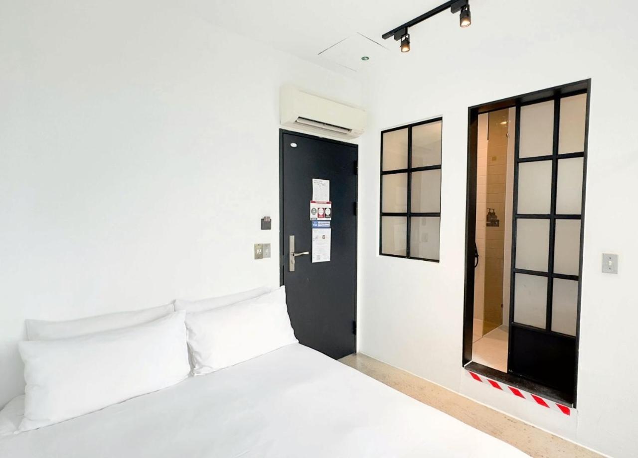 Art'otel Ximending Taipei Bagian luar foto